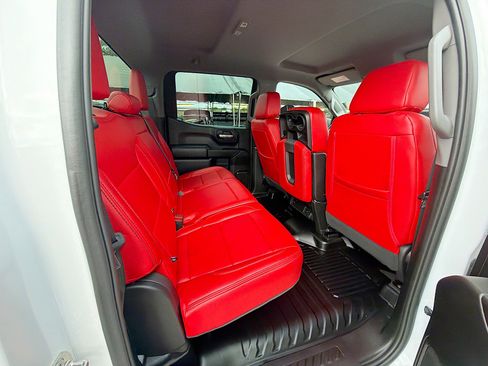 Used 2024 Chevrolet Silverado 1500 W/T w/ Z71 Off-Road Package image 27