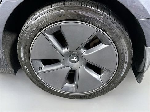 Used 2022 Tesla Model 3 Long Range image 27