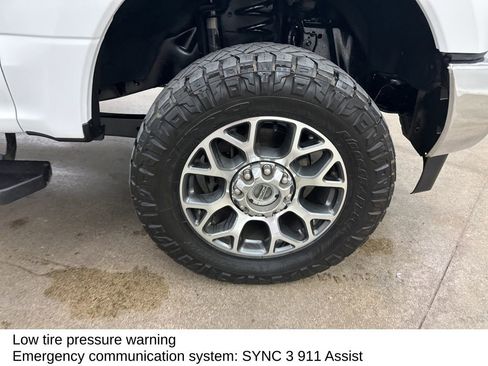 Used 2018 Ford F250 Lariat w/ Lariat Value Package image 16