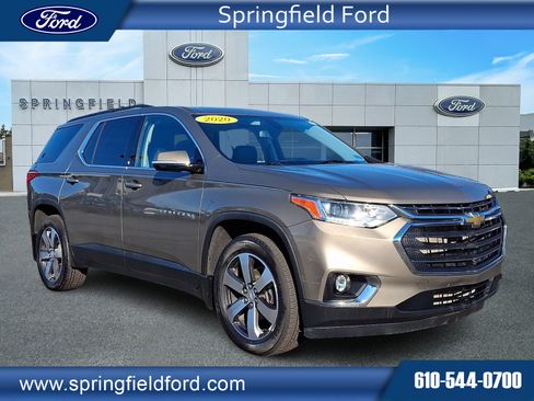 Used 2020 Chevrolet Traverse LT w/ LT Premium Package image 1