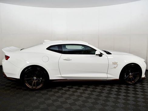 Used 2017 Chevrolet Camaro SS w/ LPO, Ground Effects Package image 6
