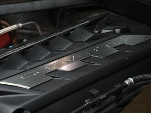 Used 2020 Chevrolet Corvette Stingray Premium Cpe w/ 3LT Preferred Equipment Group image 25