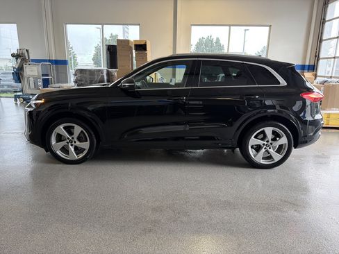 Used 2025 Audi Q5 Prestige AWD/4WD image 7