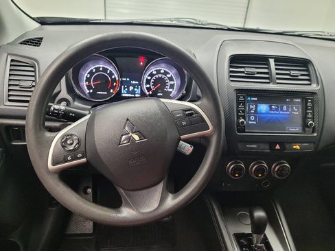 Used 2020 Mitsubishi Outlander Sport ES image 22