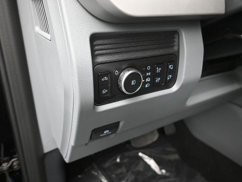 New 2026 Ford F250 XLT w/ XLT Premium Package image 13