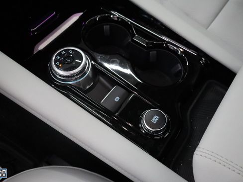 Certified 2025 Ford Explorer Platinum w/ Ultimate Package AWD/4WD image 20