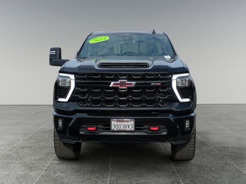 Used 2024 Chevrolet Silverado 2500 ZR2 image 8