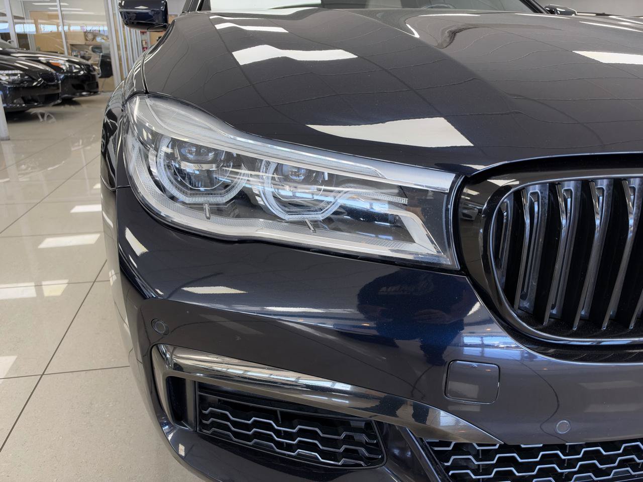 Used 2016 BMW 750i xDrive AWD/4WD image 38