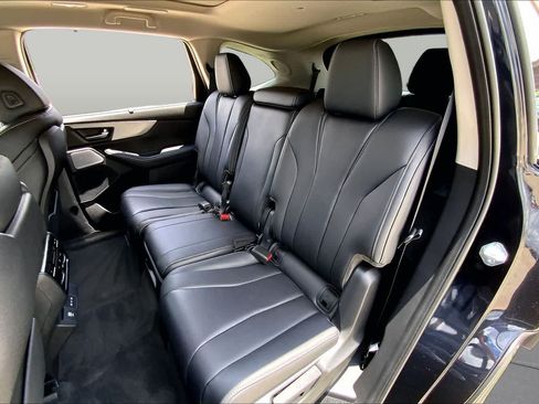 Certified 2026 Acura MDX FWD w/ Technology Package image 19