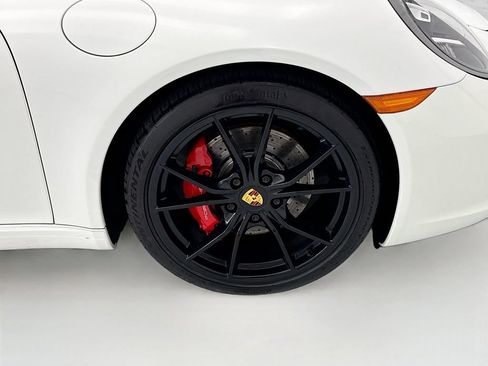 Used 2019 Porsche 911 Carrera S RWD image 27