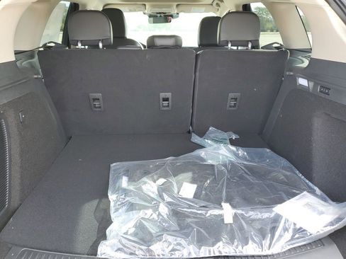 New 2026 Lincoln Corsair Reserve w/ Jet Appearance Package FWD image 6