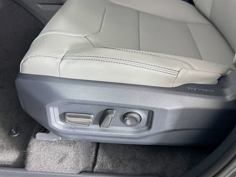 New 2026 Toyota Tundra Limited AWD/4WD image 23