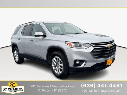 Used 2019 Chevrolet Traverse LT image 1