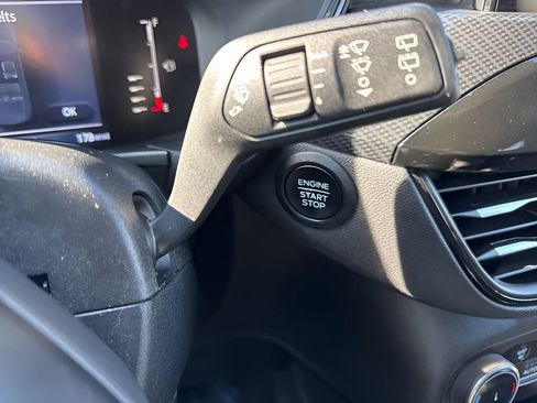 Used 2023 Ford Escape ST-Line image 20