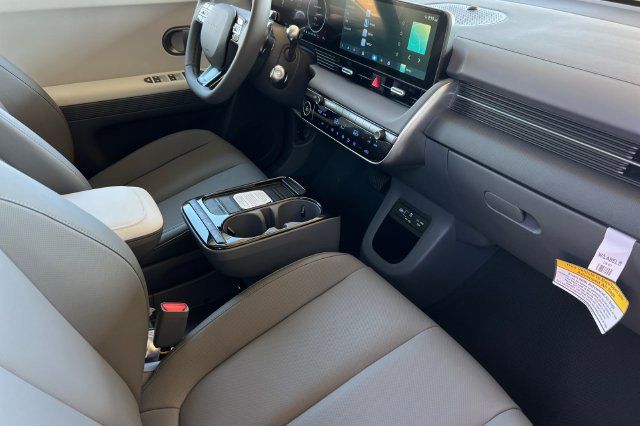 New 2027 Hyundai Ioniq 5 SEL RWD image 15