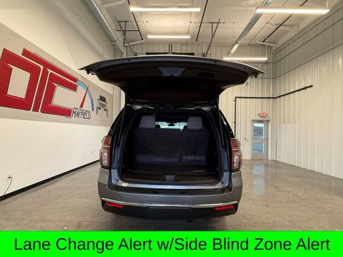 Used 2021 Chevrolet Tahoe LT w/ LT Signature Plus Package image 13