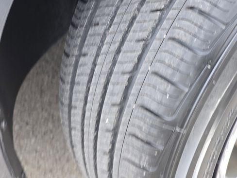 Used 2024 Volkswagen Jetta SE image 13