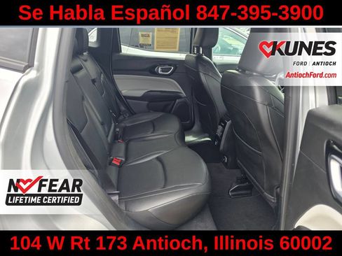 Used 2025 Jeep Compass Limited AWD/4WD image 37