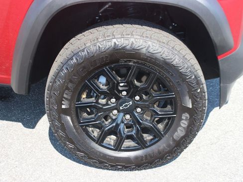 Used 2026 Chevrolet Colorado Trail Boss AWD/4WD image 36