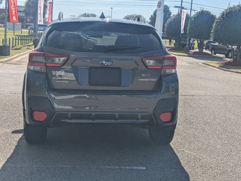 Used 2022 Subaru Crosstrek 2.0i Premium AWD/4WD image 4