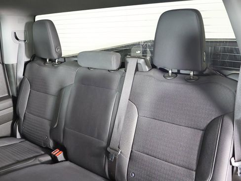 Used 2023 Chevrolet Silverado 1500 LT image 29