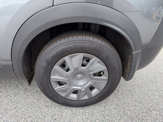 Used 2026 Nissan Kicks S FWD image 9
