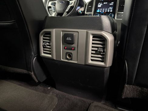 Used 2016 Ford F150 Lariat w/ Equipment Group 502A Luxury AWD/4WD image 24