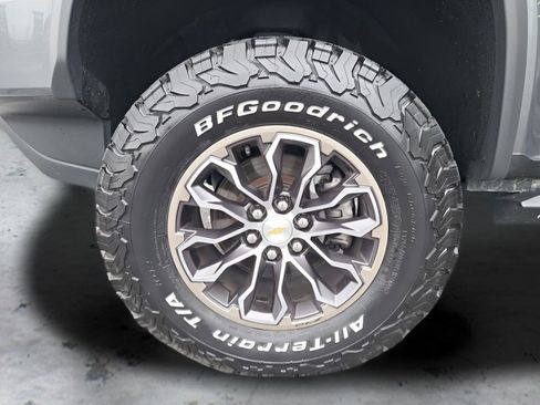 Used 2022 Chevrolet Colorado ZR2 AWD/4WD image 28
