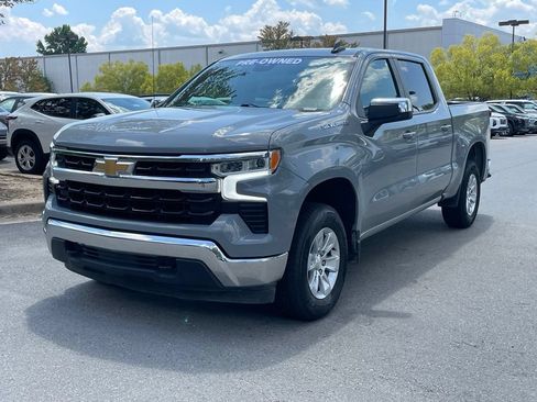 Used 2024 Chevrolet Silverado 1500 LT AWD/4WD image 3