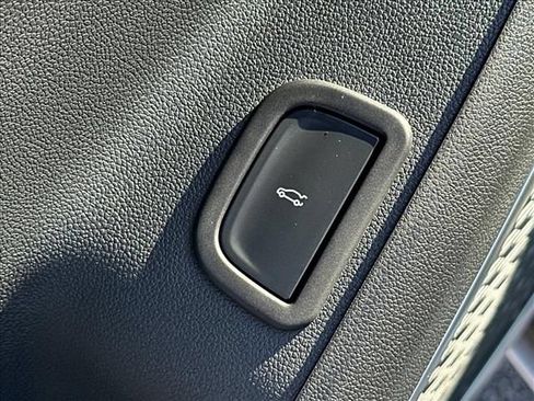 New 2027 Buick Enclave Avenir FWD image 27
