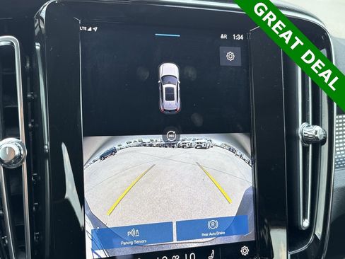 Used 2021 Volvo XC40 P8 Recharge w/ Advanced Package image 19