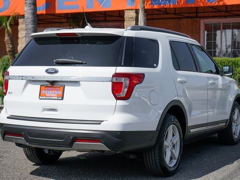 Used 2019 Ford Explorer XLT w/ Equipment Group 201A image 7