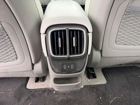 Used 2024 Hyundai Ioniq 6 SEL AWD/4WD image 27