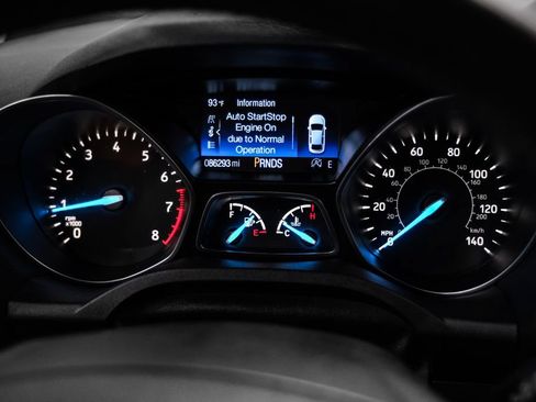 Used 2019 Ford Escape Titanium AWD/4WD image 17