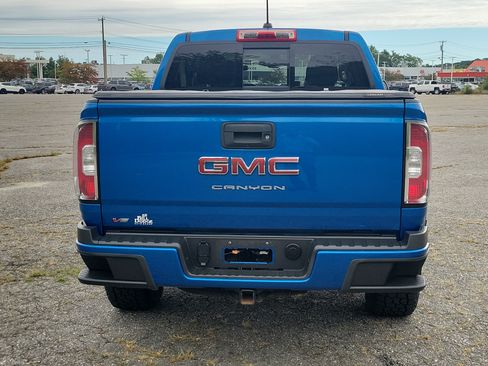 Used 2022 GMC Canyon Elevation w/ Trailering Package AWD/4WD image 6