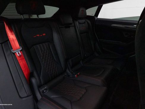 Used 2023 Lamborghini Urus Performante AWD/4WD image 43