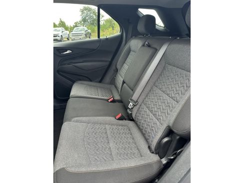 Used 2023 Chevrolet Equinox LT FWD image 35