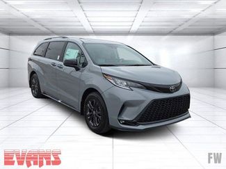 New 2026 Toyota Sienna XSE 360° Tour