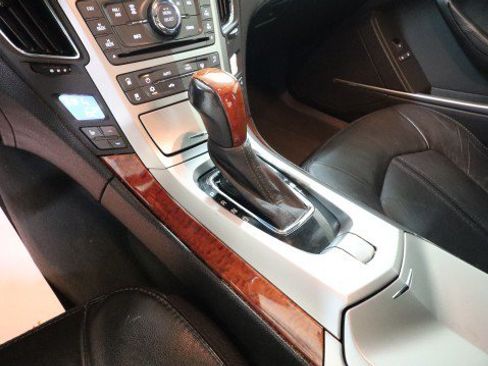 Used 2011 Cadillac CTS Luxury AWD/4WD image 18