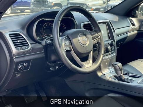 Used 2018 Jeep Grand Cherokee Limited image 12
