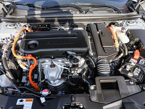 Certified 2023 Honda Accord Sport image 16