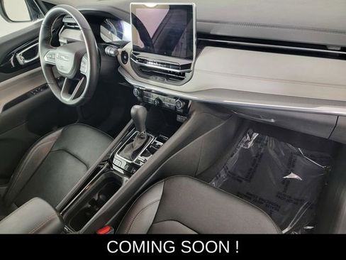 Used 2022 Jeep Compass Limited AWD/4WD image 19