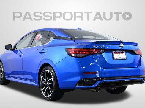 Certified 2024 Nissan Sentra SR FWD image 5