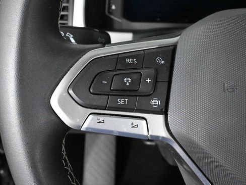 Certified 2023 Volkswagen Atlas SE w/ Panoramic Sunroof Package FWD image 23