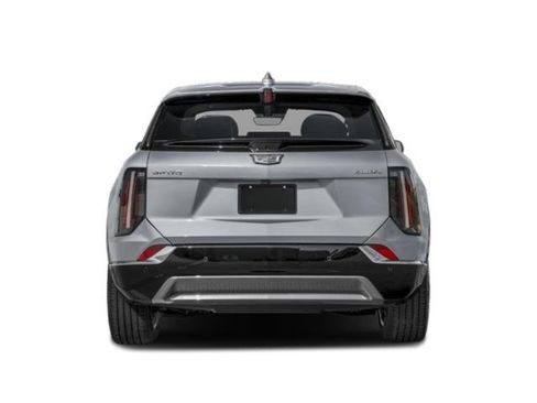 Certified 2025 Cadillac Optiq Luxury 2 w/ LPO, Floor Liner Package AWD/4WD image 8