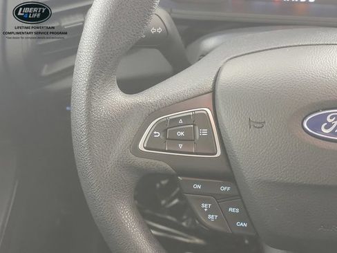 Used 2021 Ford EcoSport SE FWD image 29
