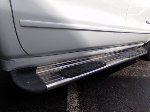 Used 2017 Chevrolet Silverado 1500 LT w/ All Star Edition image 27