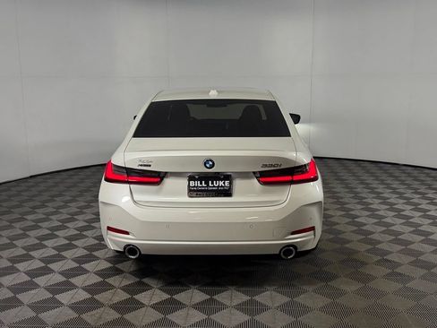 Used 2025 BMW 330i xDrive Sedan AWD/4WD image 8