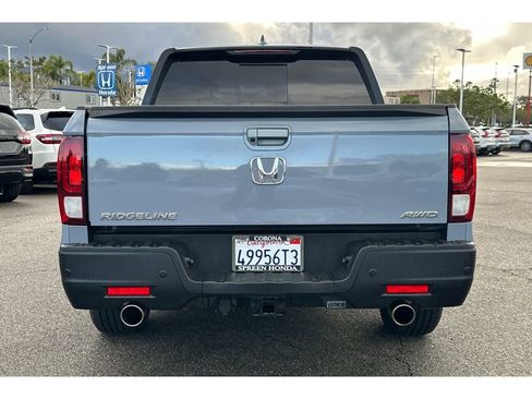 Used 2023 Honda Ridgeline Black Edition image 4