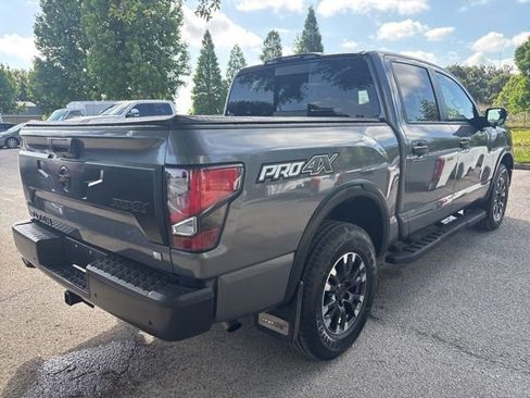 Used 2021 Nissan Titan PRO-4X w/ Pro-4x Convenience Package AWD/4WD image 5